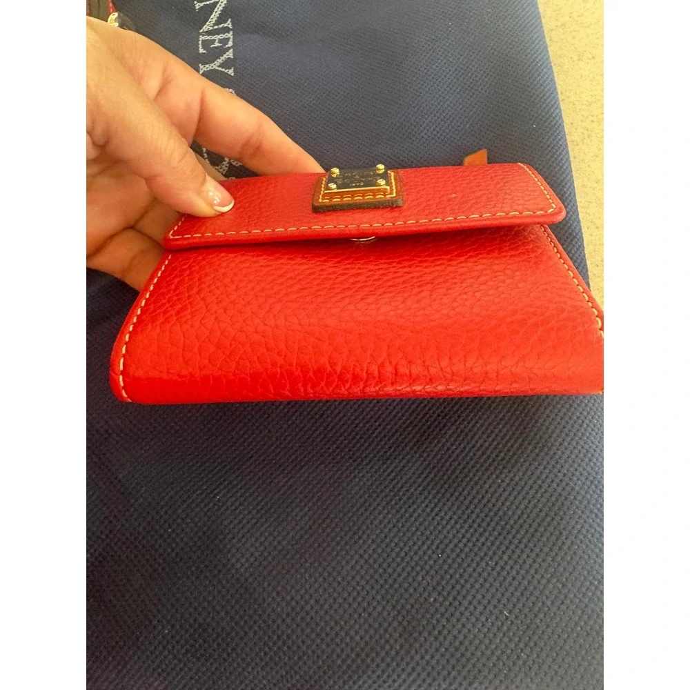 Dooney & Bourke Red Pebbled Leather Satchel with wallet Set  Luxury NWT‎